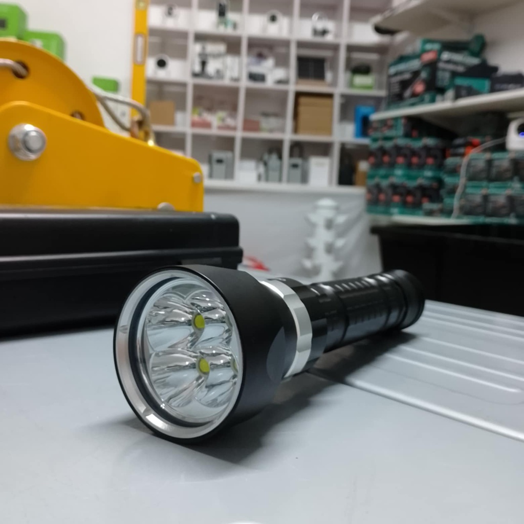 Lampe de plongée – Helius DX4 6000L
