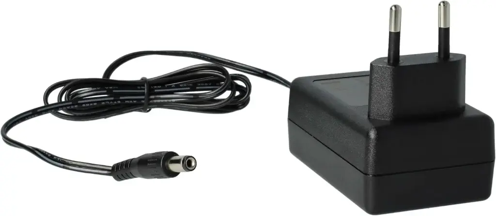 [O4] Chargeur de batterie 12V 1,5A